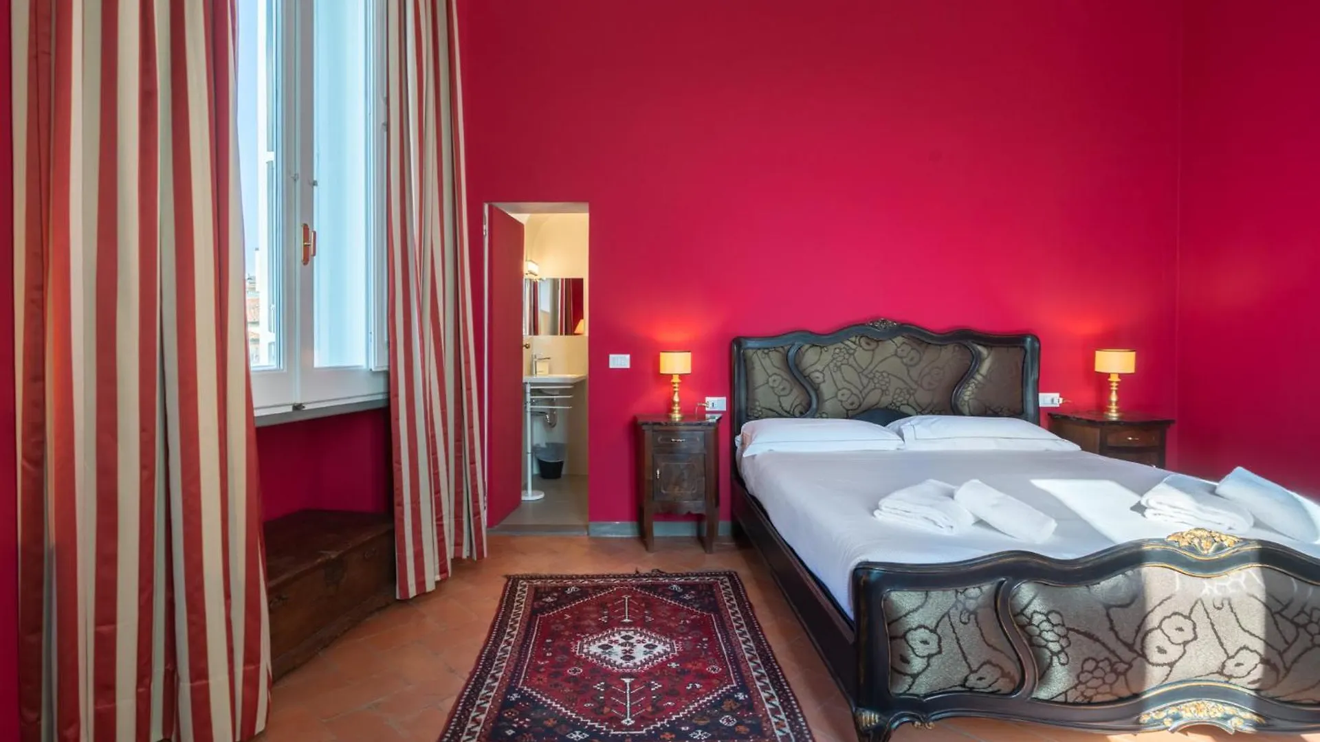 Ruby Apartment Florence