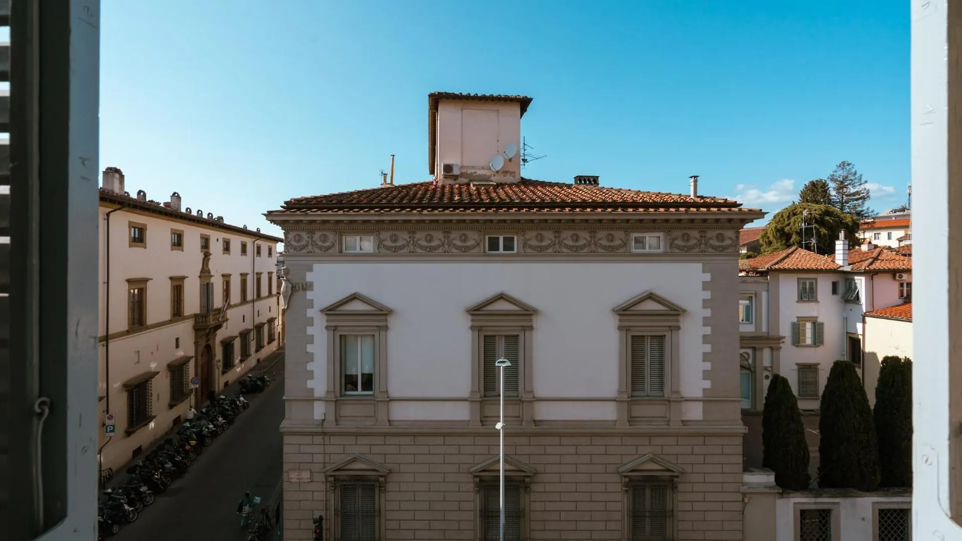 Ruby Apartment Florence