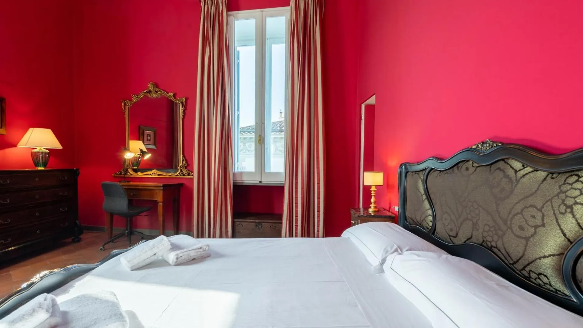 Ruby Apartment Florence