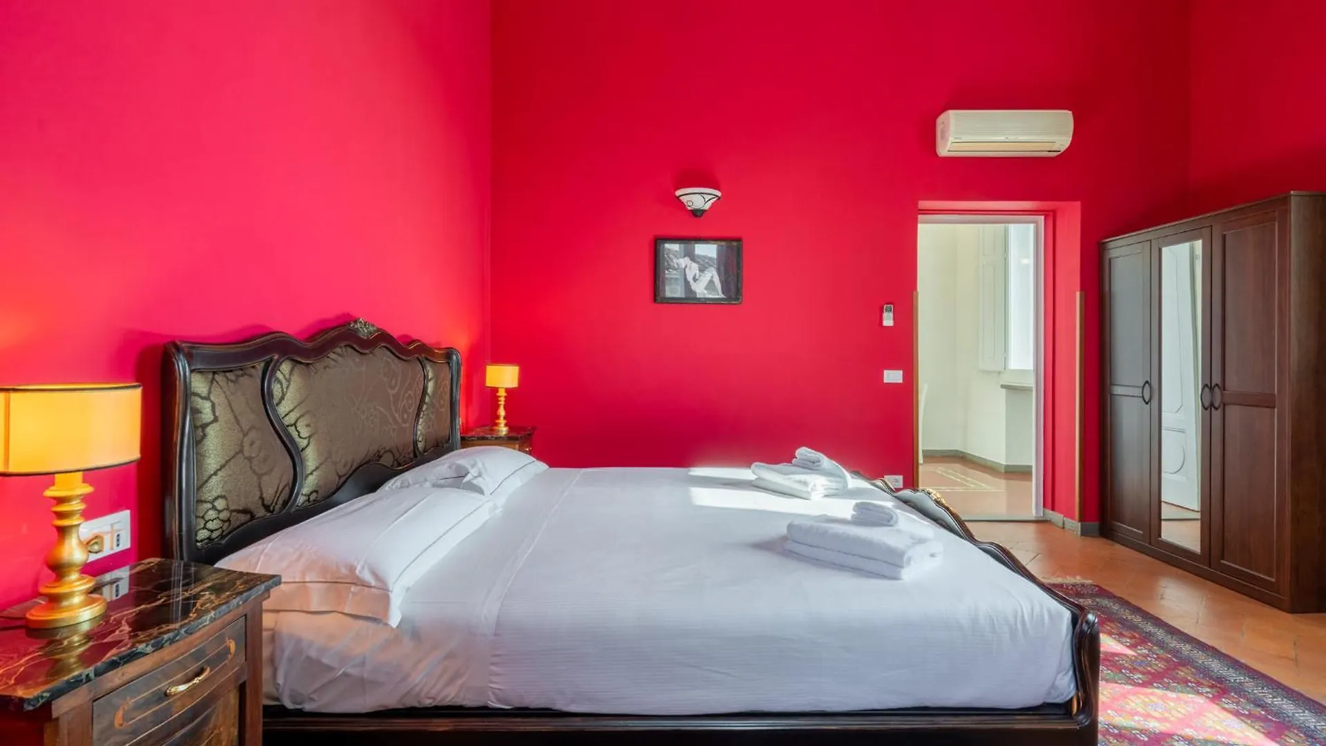 Ruby Apartment Florence