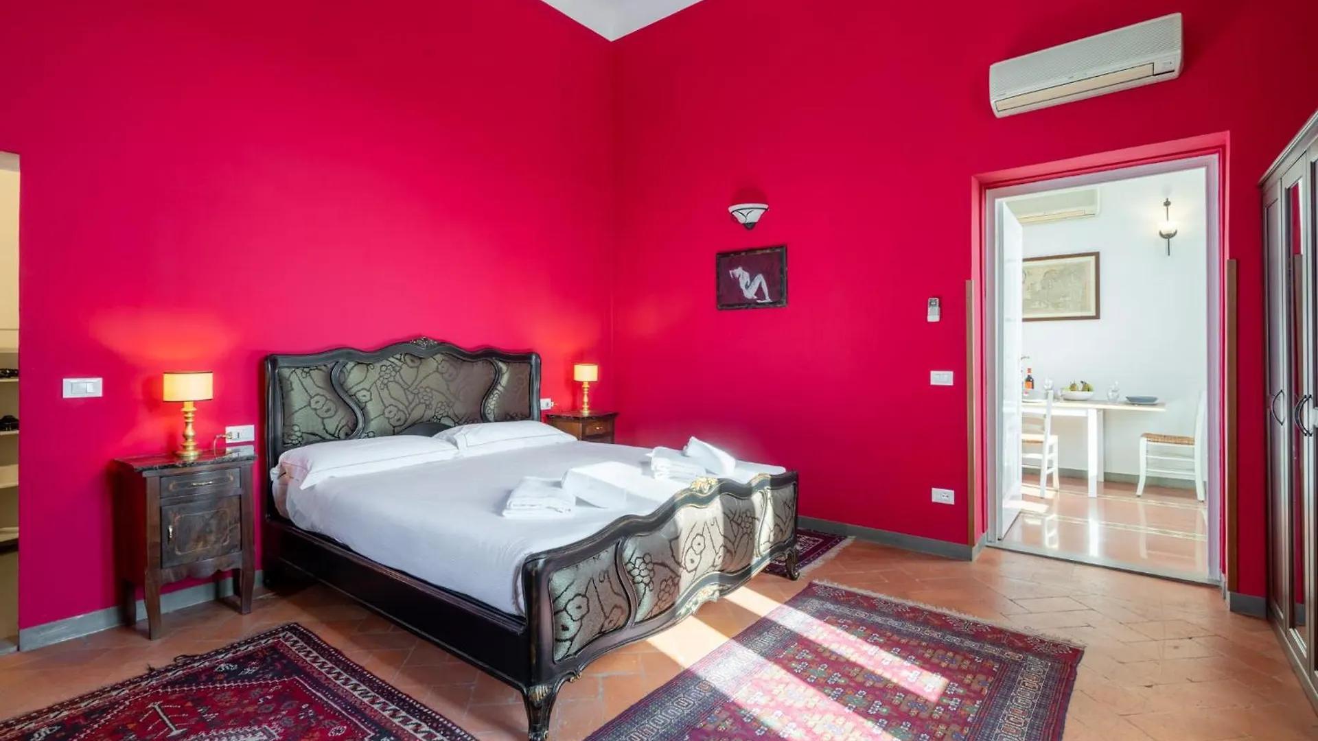 Ruby Apartment Florence 0*,
